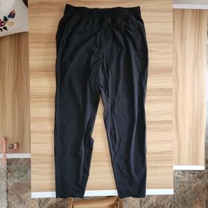 Lululemon Pace Breaker Shorts